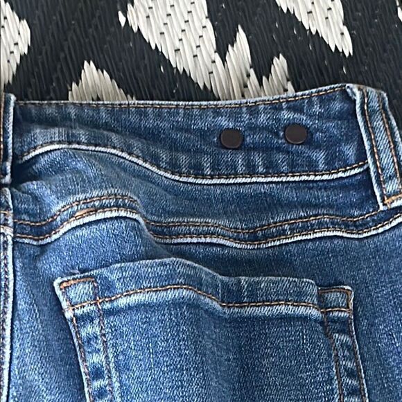CAbi Blue Straight Leg Jeans with Distressed Knees B - Picture 7 of 10
